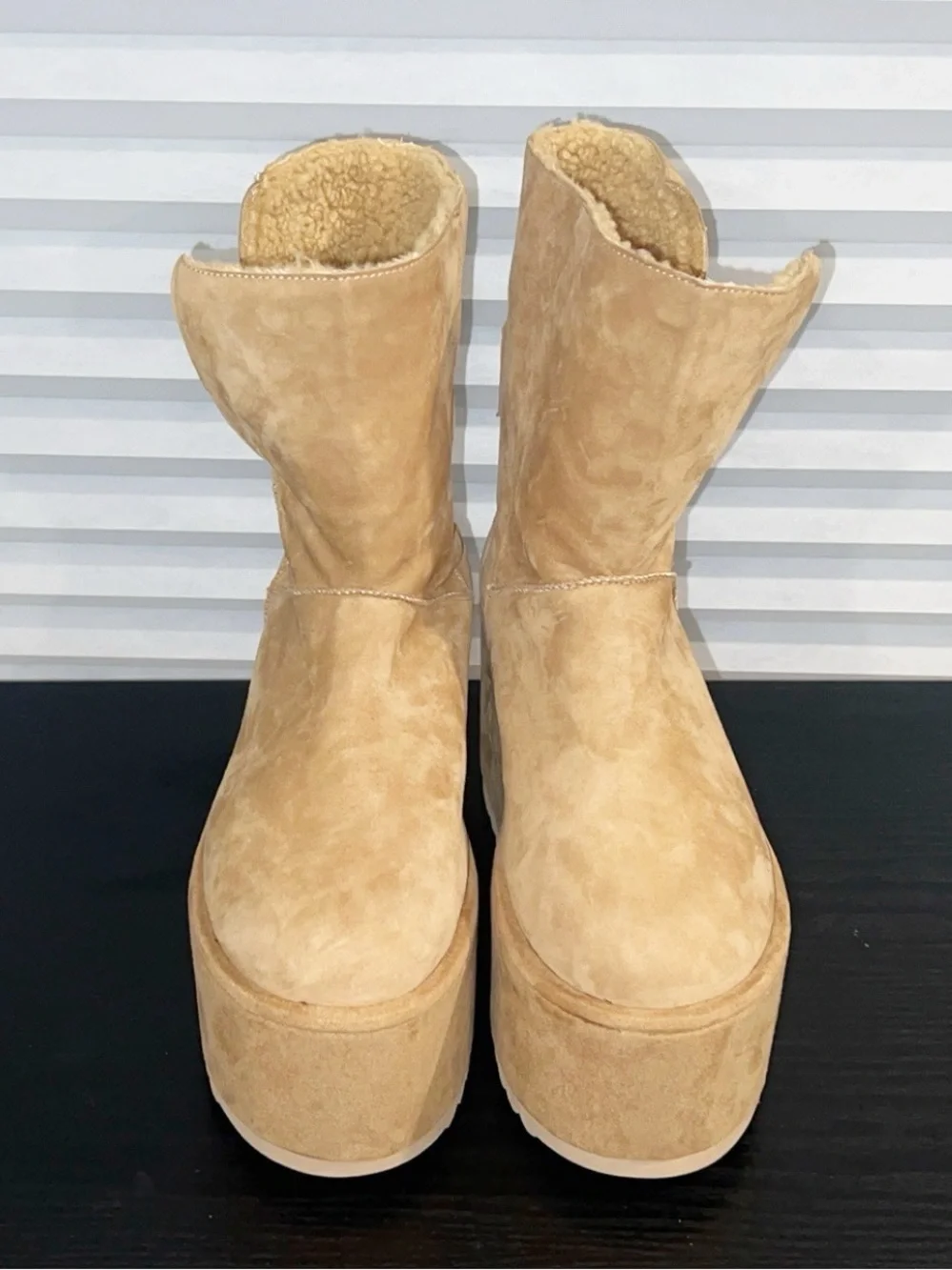 DARKER WAVES ATMOSPHERE FLEECE LINED SUEDE PLATFORM BOOTS - BROWN